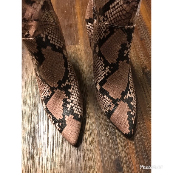 Steve Madden Snake PointedToe Knee high #Cybermondaysale - Picture 7 of 8